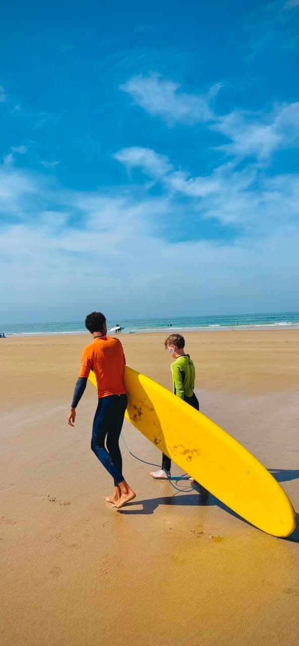 Parents and children in the same session, at a pace everyone enjoys.